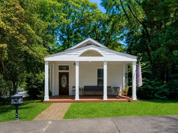 515 Calhoun St NW, Atlanta, GA 30318