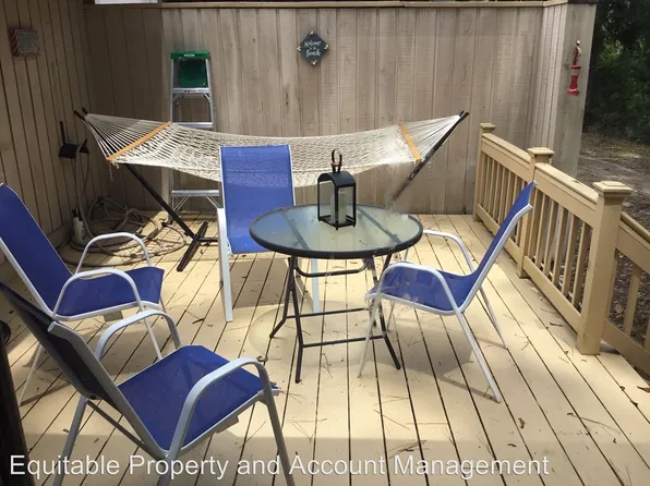 10 Wildwood Rd, Hilton Head Island, SC 29928