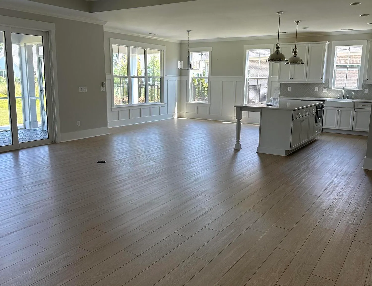 3 bed, 3.5 bath, $3,400 — Photo 3