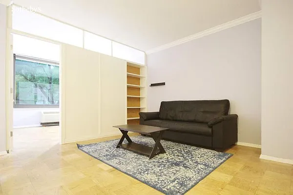 Rented by Sotheby's International Realty | media 4