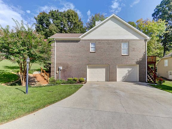 2nd image of 1606 Ila Perdue Dr