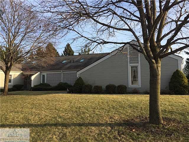 1st image of 7215 Medallion Dr