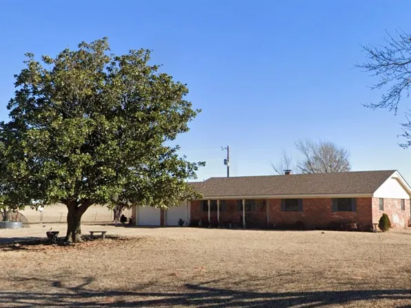 33125 Square Top Rd, Anadarko, OK 73005