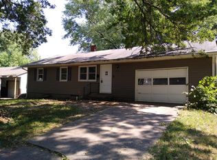 2511 S Crescent Ave, Independence, MO 64052