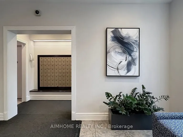 3 Ellesmere St #413 — Photo 14