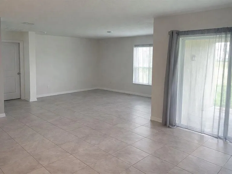 4676 Sigcom Pl — Photo 10