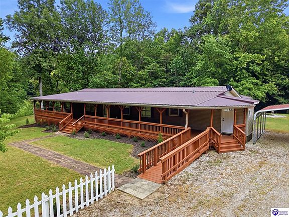 2nd image of 1761 Wonderland Rd