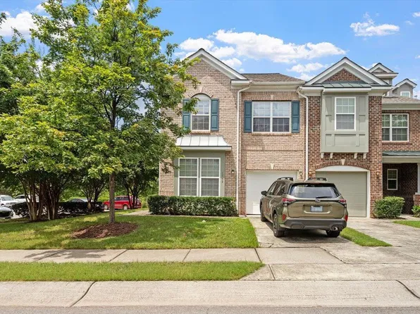 1742 Whirlaway Ct, Cary, NC 27519