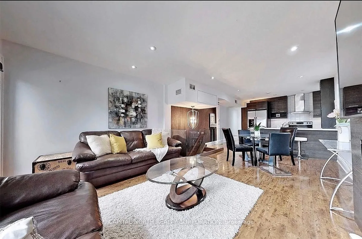 Building Photo - 4 Belle Ayre Blvd #UPPER