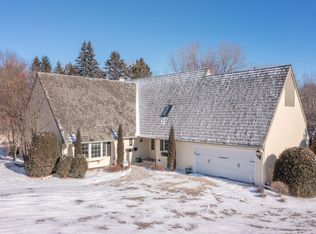 18785 11th Ave N, Plymouth, MN 55447