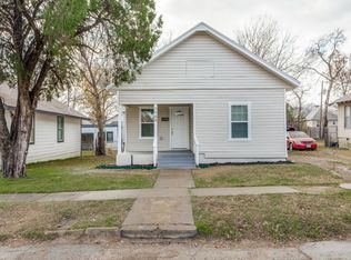 1500 E Morphy St, Fort Worth, TX 76104