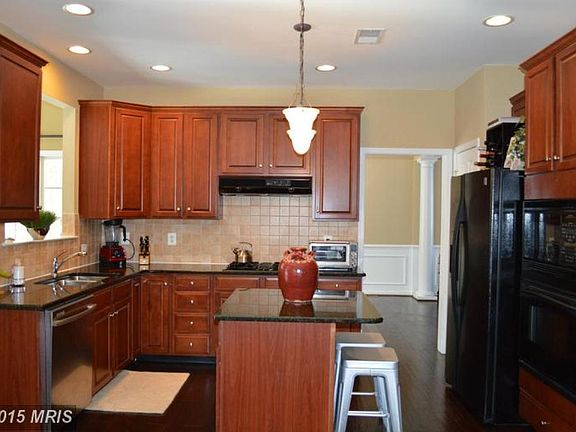 3rd image of 43331 La Belle Pl