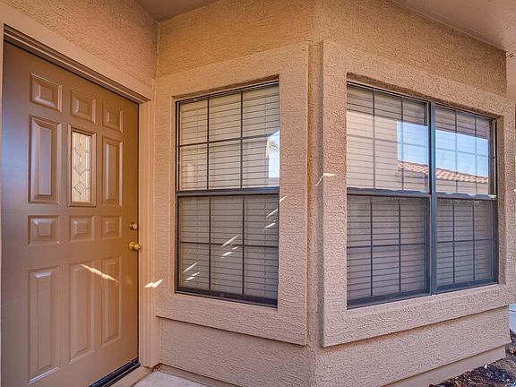 4th image of 5937 E Juniper Ave