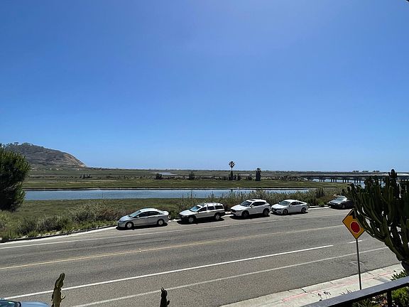 View of lagoon and Torrey Pines State Beach
