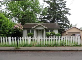 4118 SE Roswell St, Milwaukie, OR 97222