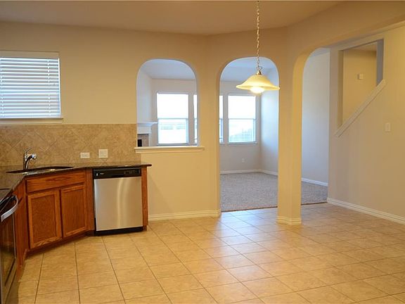 4th image of 4329 Mountain Crest Dr