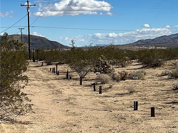 3rd image of 0 Uranium Rd #11