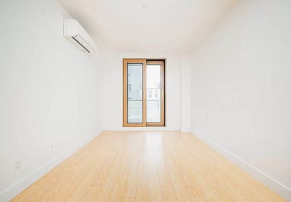 5th image of 379 Harman St APT 5F