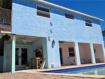 694 111th Ave N, Naples, FL, 34108