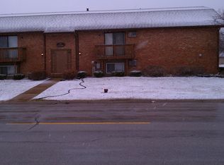 1195 Plum Creek Dr APT 8, Bourbonnais, IL