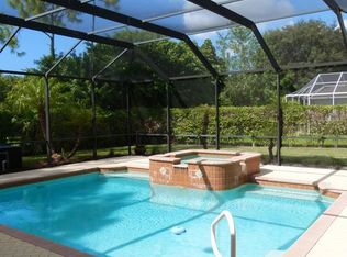 2031 Castle Garden Ln, Naples, FL 34110