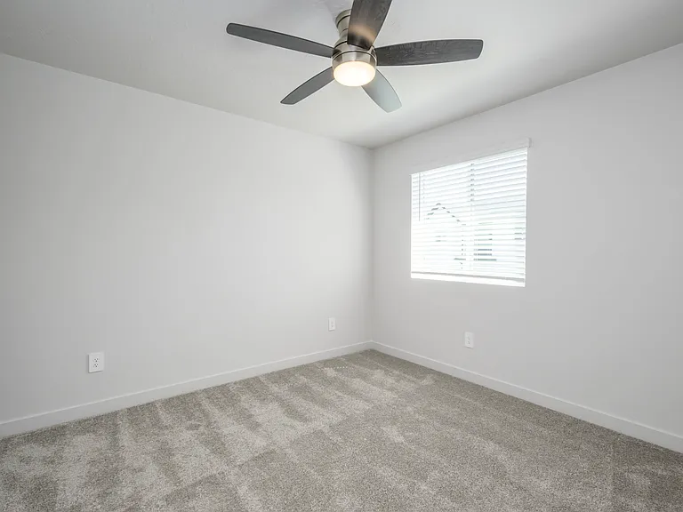 10017 Basalt Dr — Photo 18