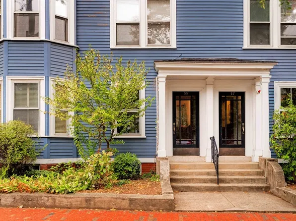 55 Ellery St #3, Cambridge, MA 02138