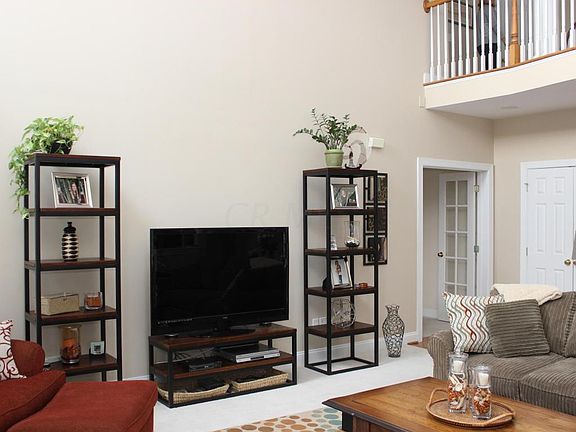 3rd image of 6287 Waterwood Dr