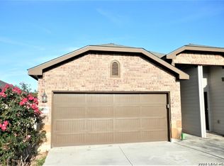 1075 Carolyn Cv, New Braunfels, TX 78130