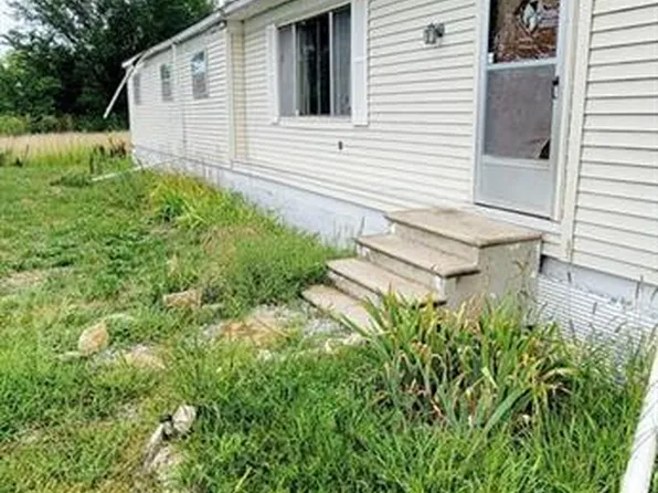 1836 3400th St, Moran, KS 66755