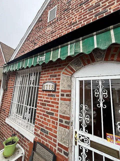 3 bed, 2200 sqft, $3,850 — Photo 2
