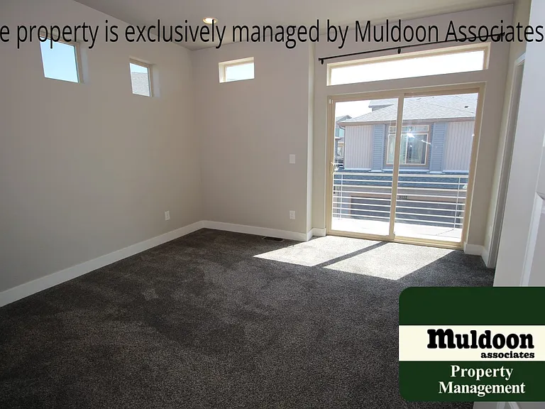 9204 Timberlake Loop — Photo 14