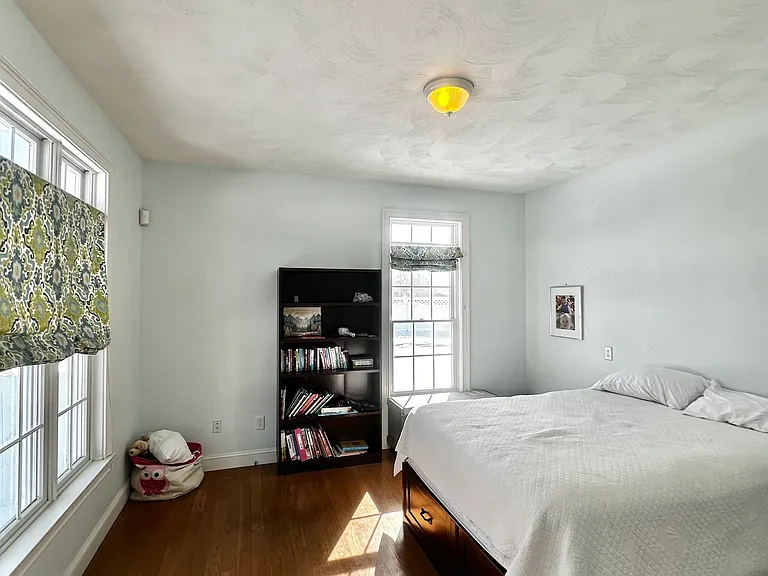 9 Leeward Ln — Photo 11