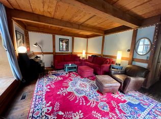 83 Crossbrook Ave, Amherst, MA 01002