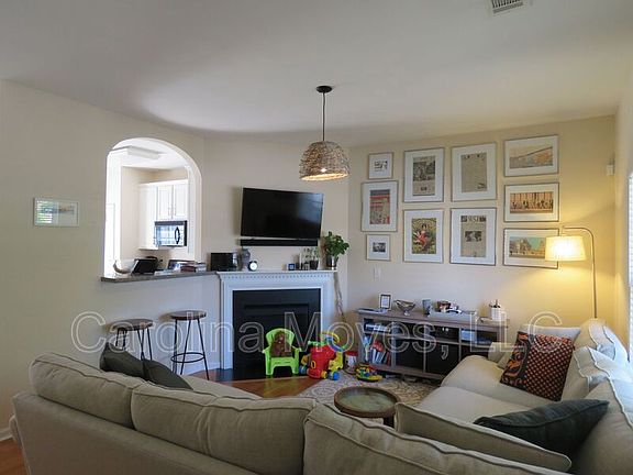 2nd image of 125 Pine Walk Dr