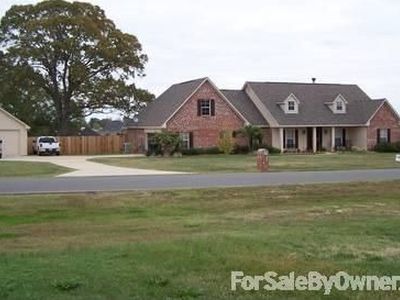188 Clinton Dr, Stonewall, LA, 71078
