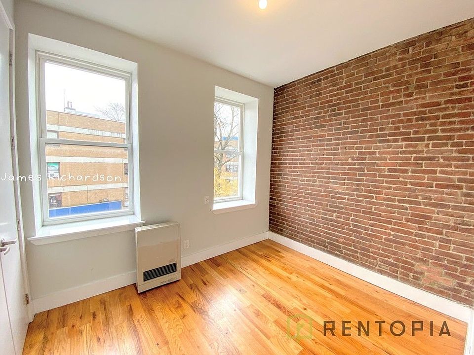 1st image of 161 Maujer St #3N