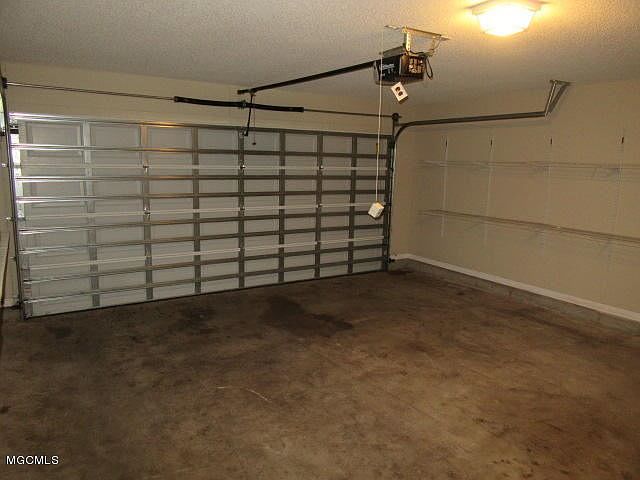 2nd image of 12041 Harmony Cir