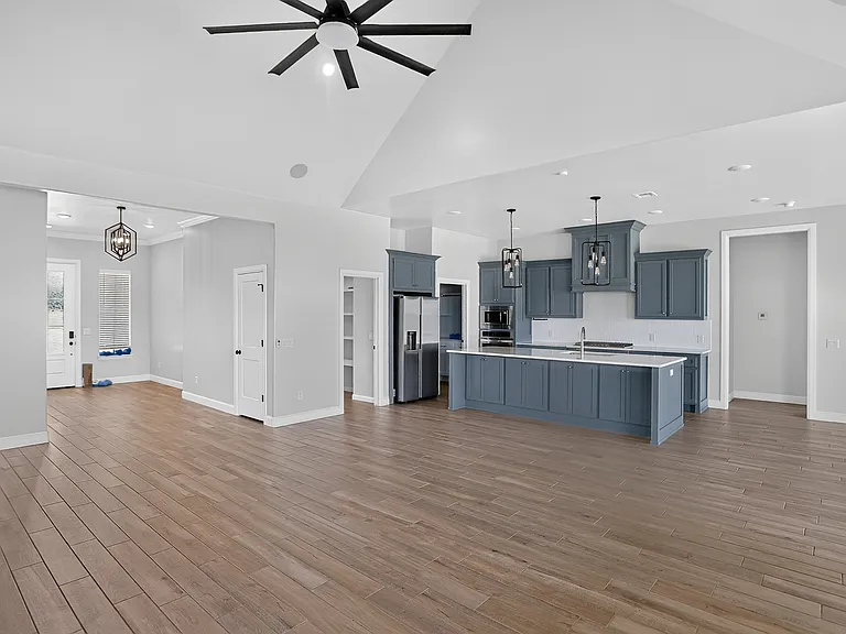709 Timber Trl — Photo 8