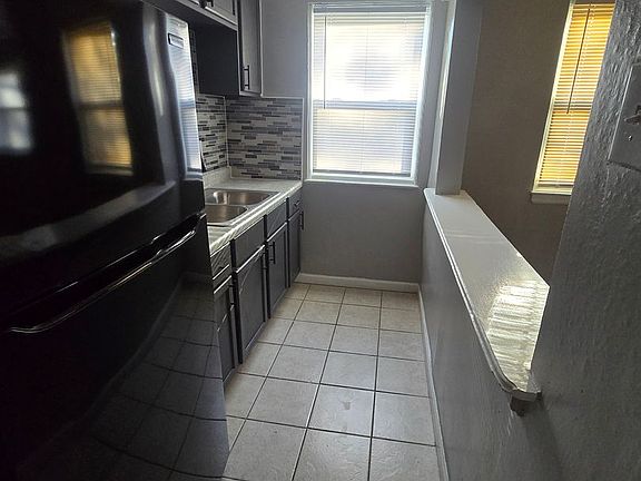 2nd image of 47 Bankers Ln APT G