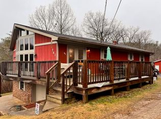 741 Rockgate Rd, Flatwoods, KY 41139