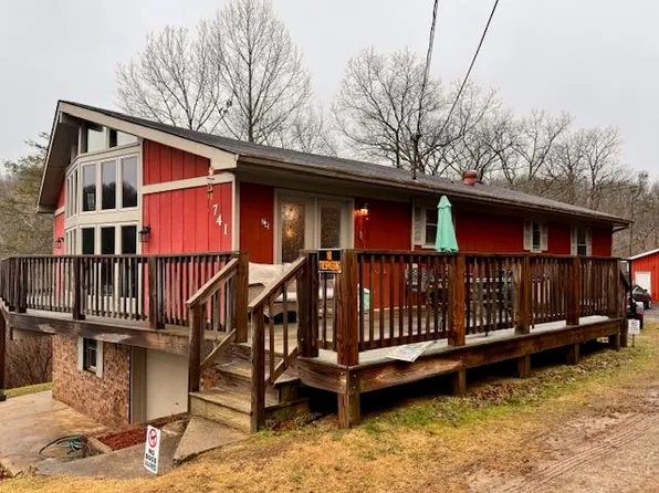 741 Rockgate Rd, Flatwoods, KY 41139