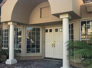 6075 Eaglecrest Dr, Huntington Beach, CA 92648