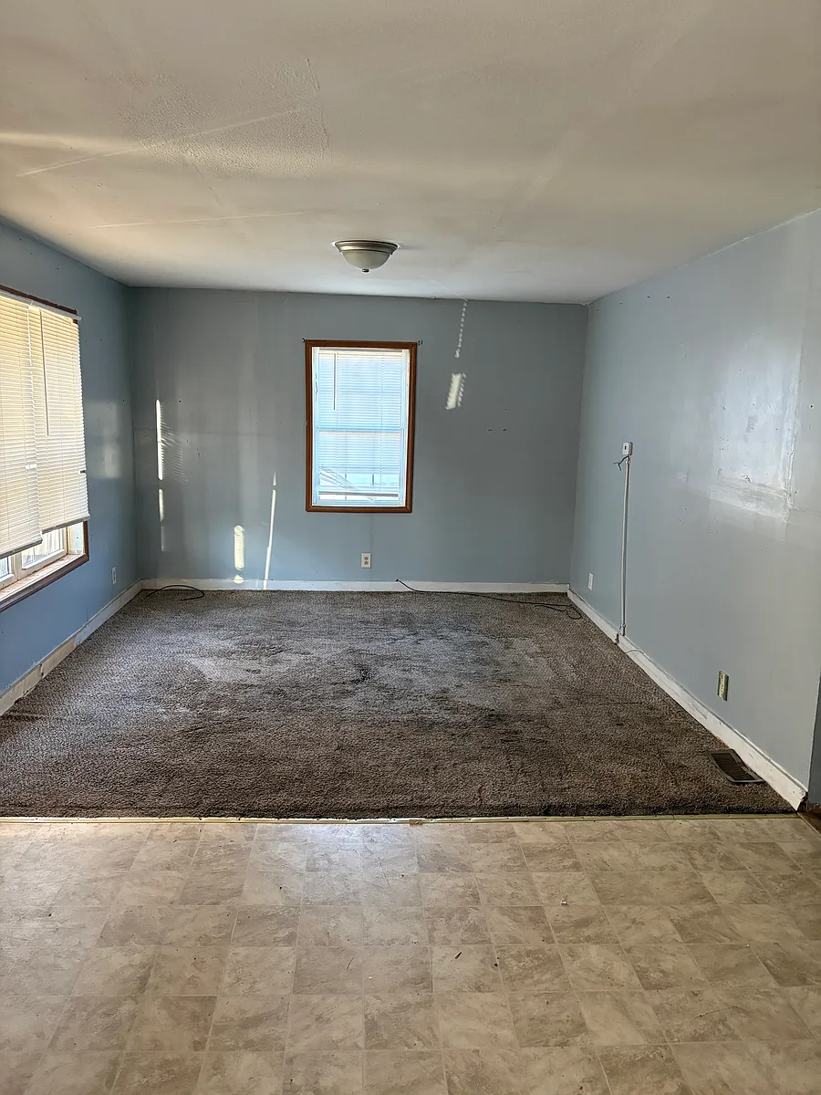 Building Photo - 205 Soaring Eagle Ln