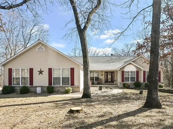 425 Winchester Way, Winfield, MO 63389