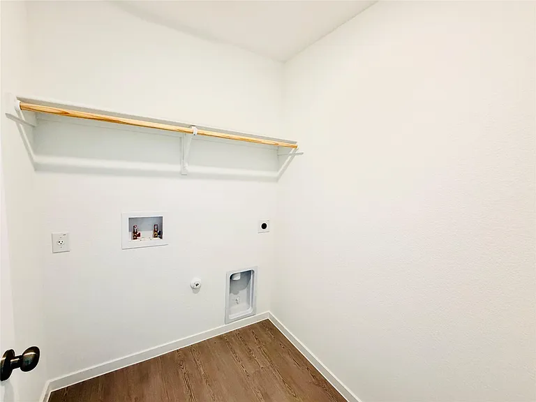 449 Jones Beach Ln — Photo 22