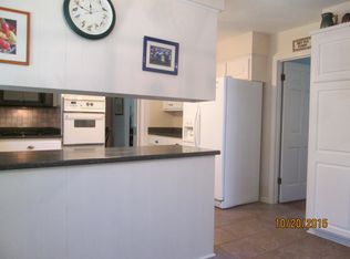 2807 Charlotte Ln, Burlington, NC 27215