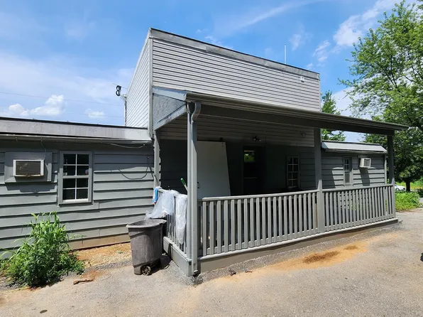 321 Blue Mountain Rd, Fredericksburg, PA 17026