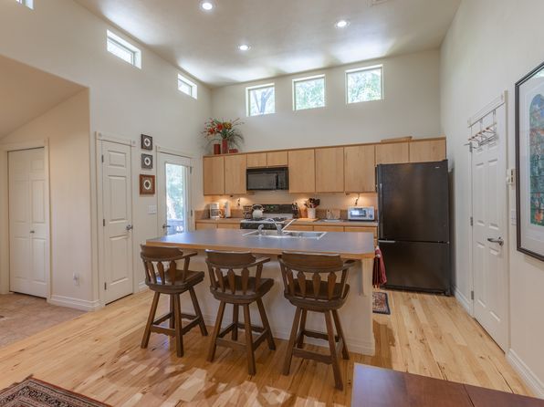 (undisclosed Address)