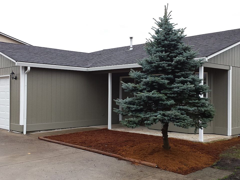 1st image of 8606 NE 139th Ave